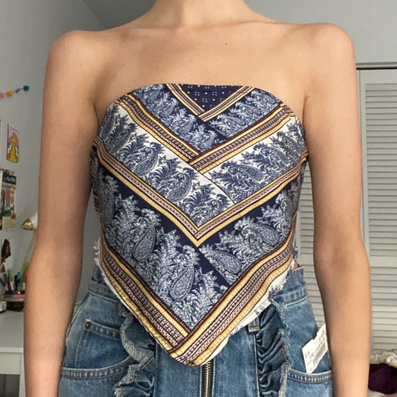 Silky Bandana Scarf Top - Picture 1 of 4